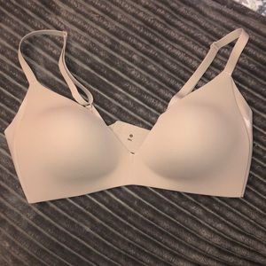 Lululemon Take Shape Bra NWOT